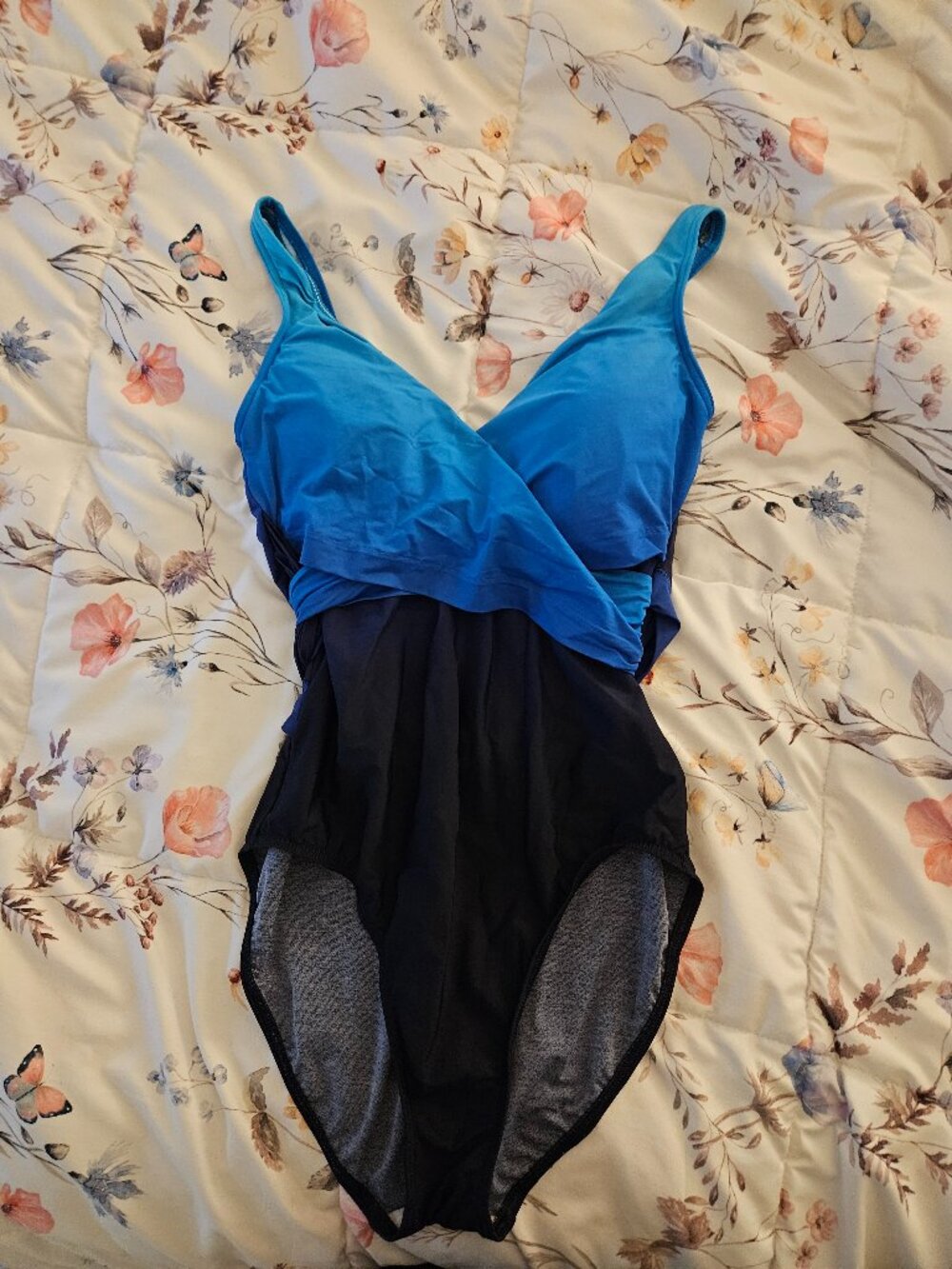 Flattering, Blue & Navy Land's End One Piece Swimsuit